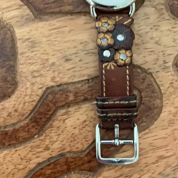 Coach Watch - Picture 5 of 6